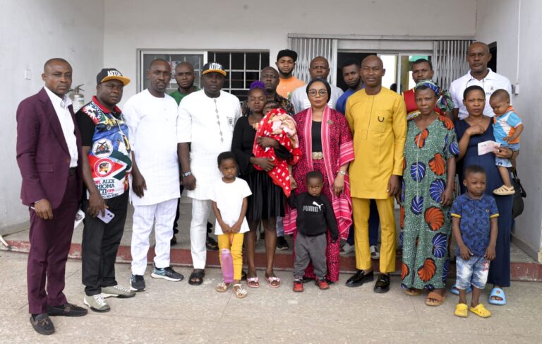 ABIA GOVERNMENT PAYS ₦20 MILLION COMPENSATION TO VICTIMS OF ABA BILLBOARD COLLAPSE
