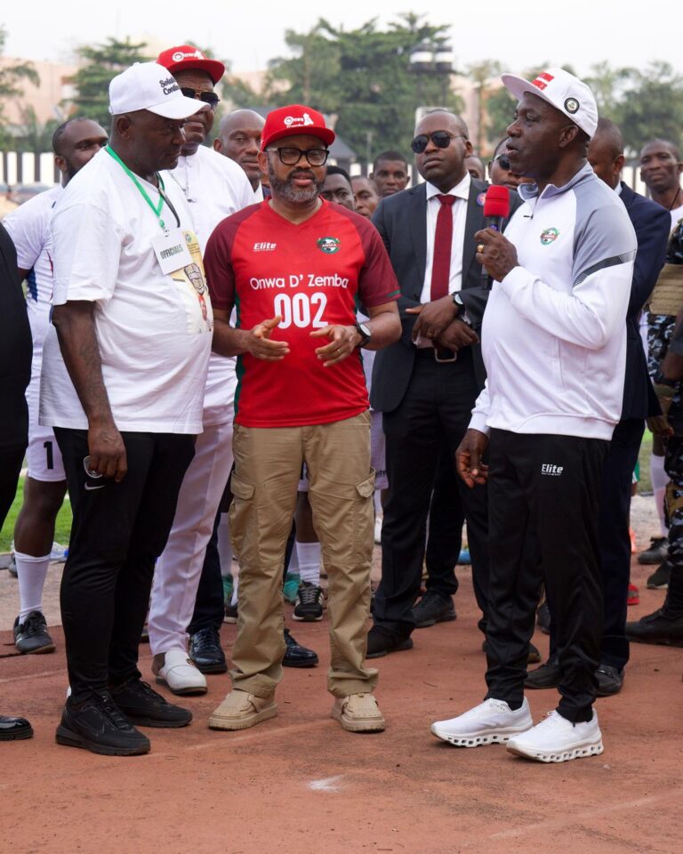 ANAMBRA ALL STARS TRIUMPH OVER EX-RANGERS IN Onwa DEZEMBA NOVELTY MATCH