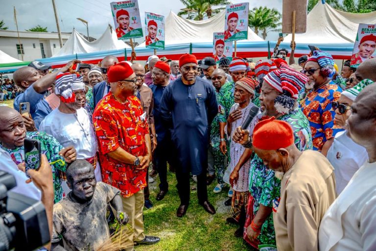 BENDE PEOPLE URGE BENJAMIN KALU TO JOIN ABIA GOVERNORSHIP RACE
