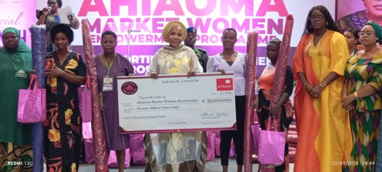 MRS OTTI EMPOWERS 200 WOMEN WITH N20M BUSINESS SUPPORT IN ABIA