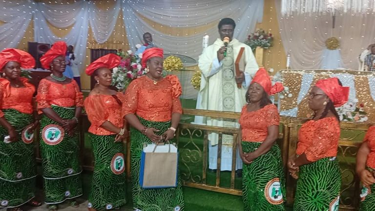 NAWOJ ANAMBRA ADOPTS FATHER EBUBE MUONSO AS SPIRITUAL FATHER