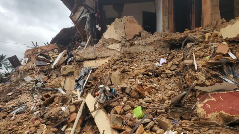 FOUR RESCUED AS STUDENT HOSTEL COLLAPSES NEAR FEDERAL POLYTECHNIC OKO, RESCUE EFFORTS CONTINUE