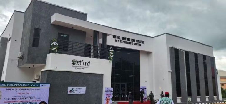ICT EXPERIENCE CENTRE WILL BOOST DIGITAL SKILLS, INNOVATION IN SOUTH-EAST — STUDENTS, STAFF